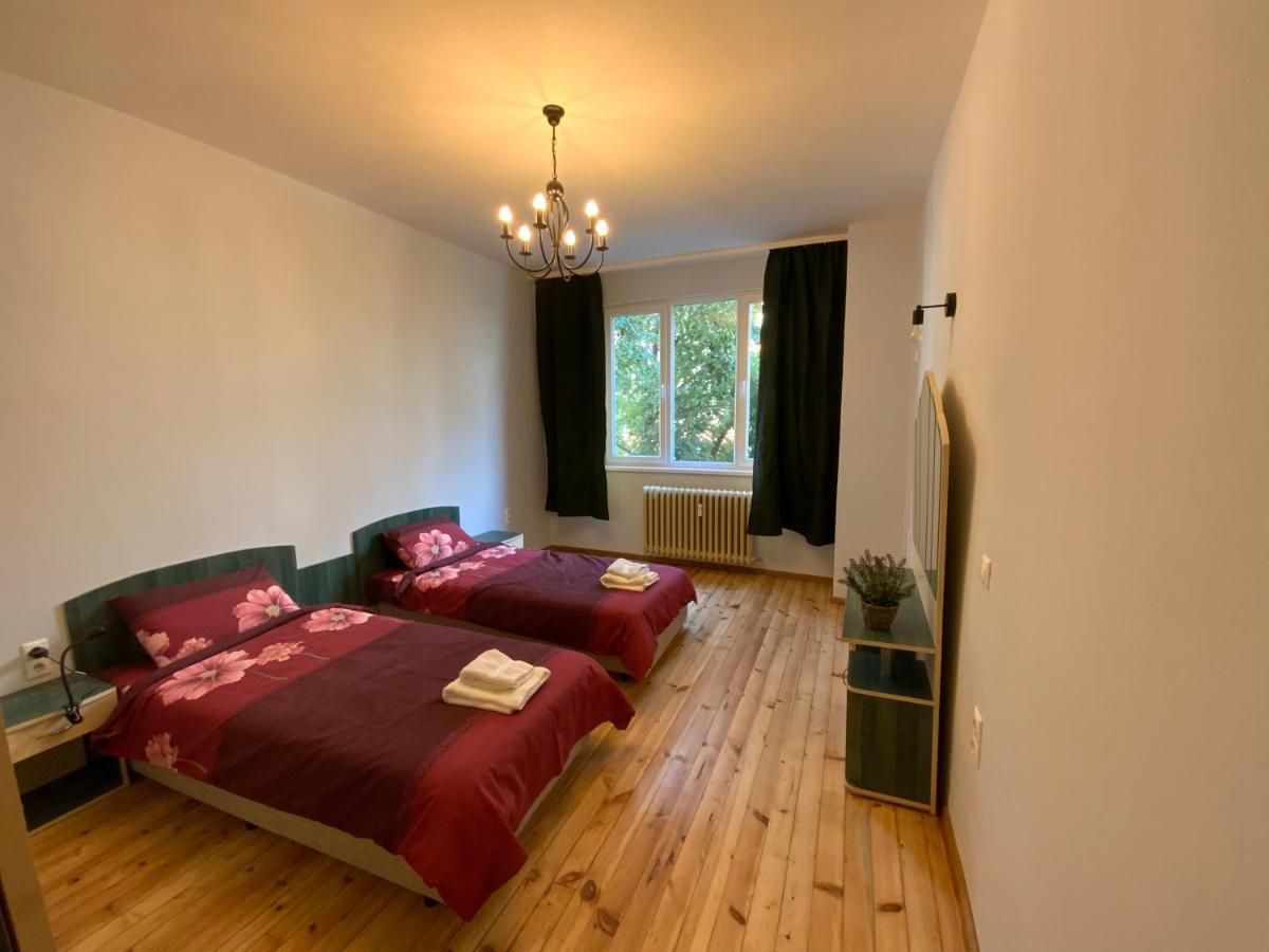 Апартаменты 113 In Sofia With 2Br And 2 Full Bath Экстерьер фото